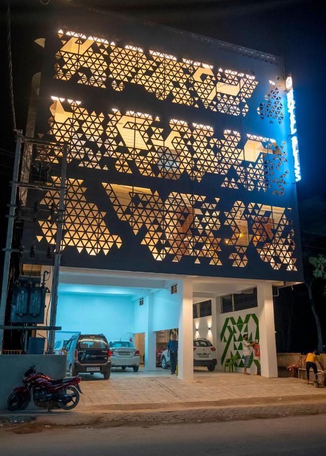 Hotel Bliss Jorhat Bagian luar foto