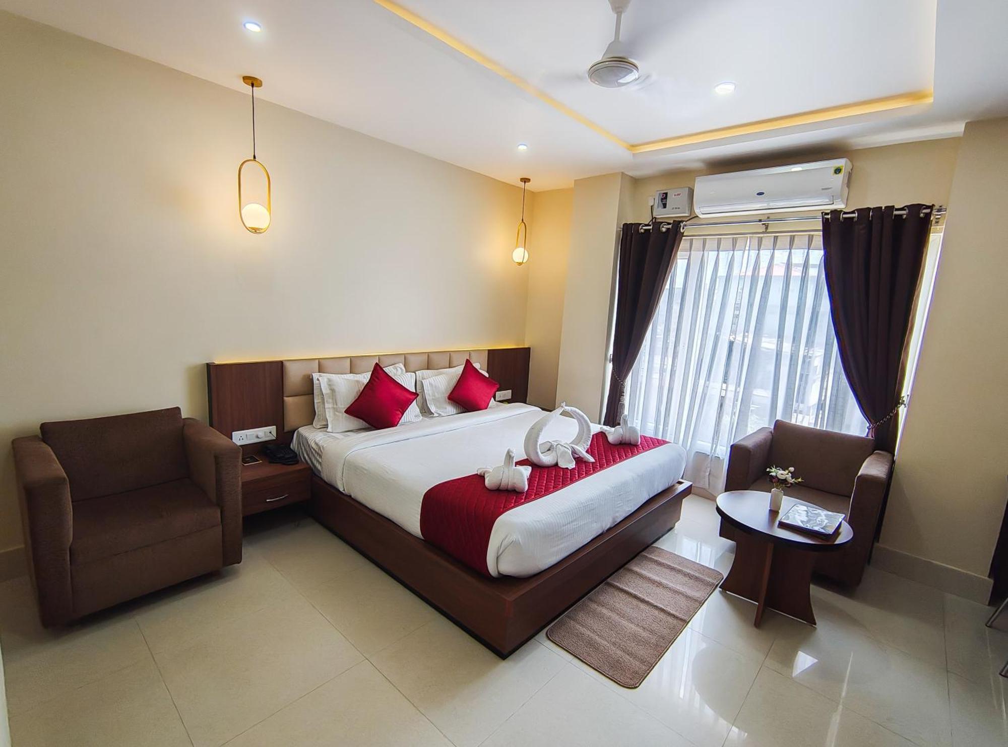 Hotel Bliss Jorhat Bagian luar foto